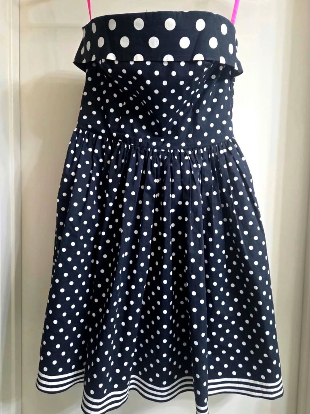 Betsey Johnson Black & White Polka Dot Strapless Dress Size 8 Vintage Pin-Up
